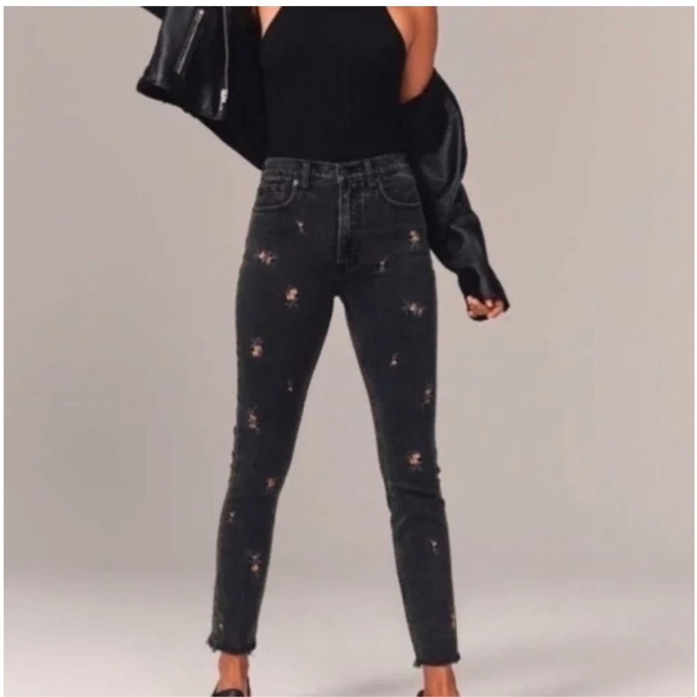 Abercrombie & Fitch Black Jeans with Floral Embroidery